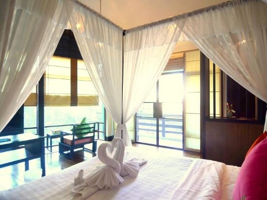 Фото 33768422796