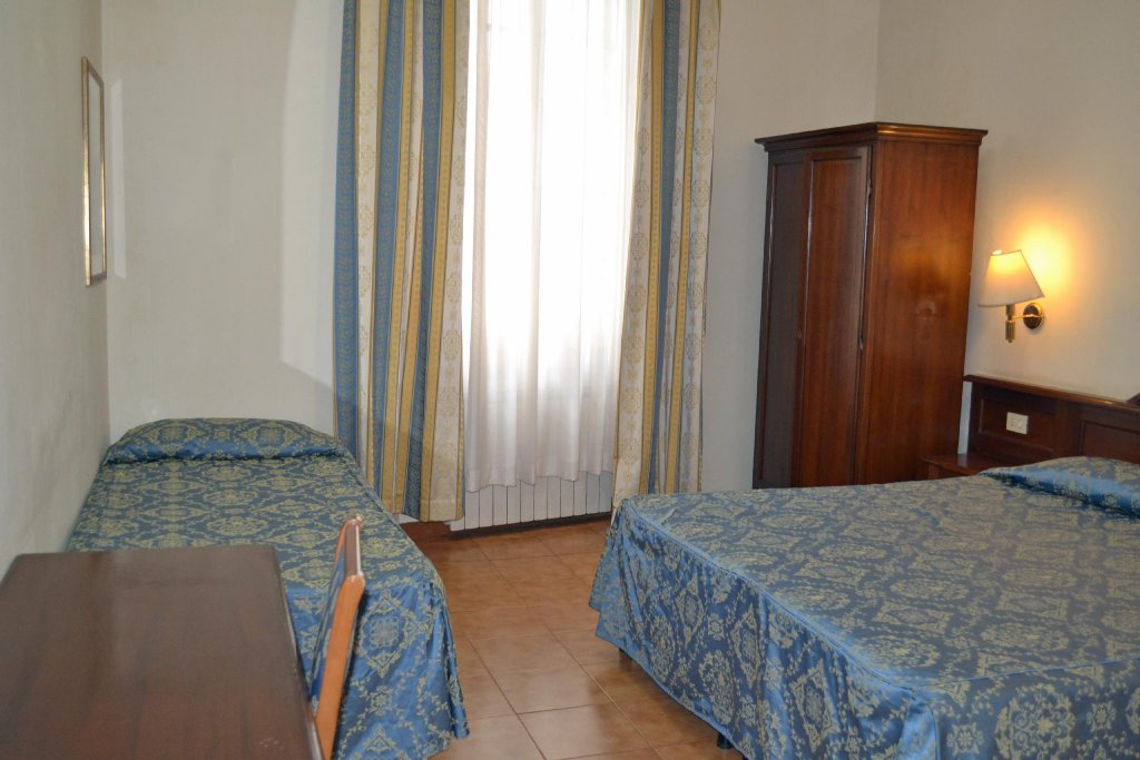 Фото Hotel Spagna