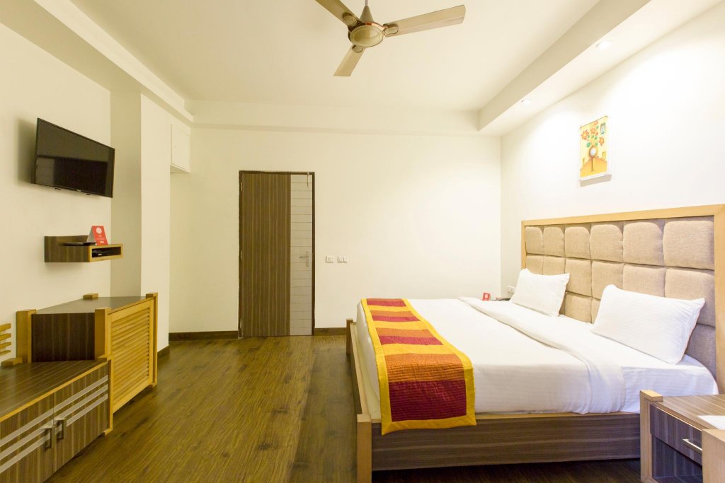 Фото Oyo 7589 Le Park Street