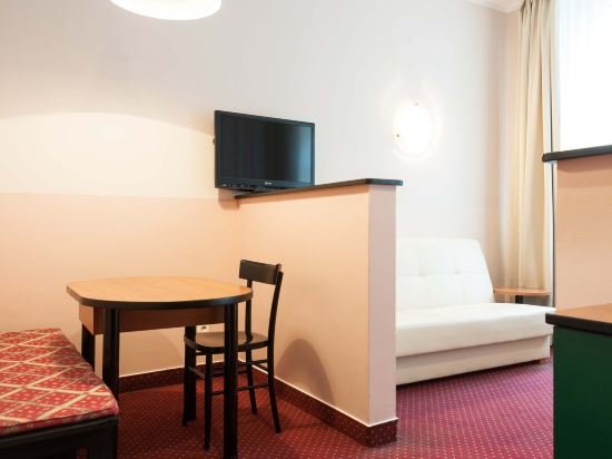 Фото Hotel Mala Strana