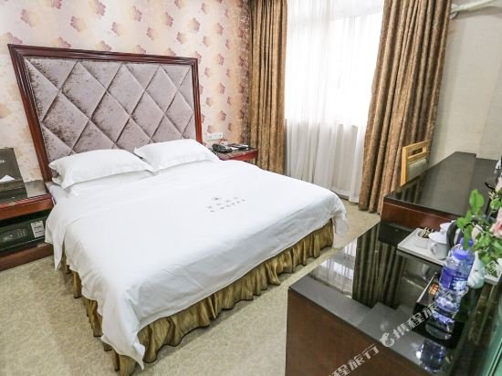 Фото Tai Xiang Business Inn