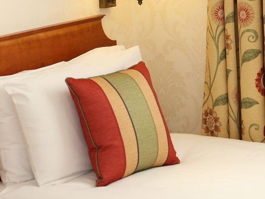 Фото Byron Hotel London