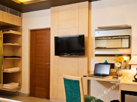 Фото Hotel Southern Grand