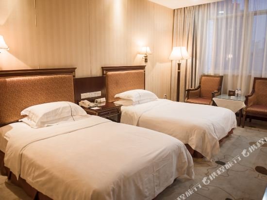 Фото 108714615040