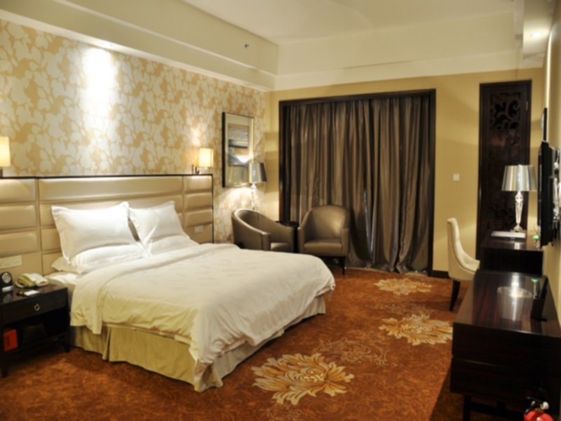 Фото Country Garden Phoenix Hotel Yunfu