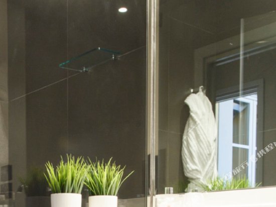 Фото Отель Number Nine