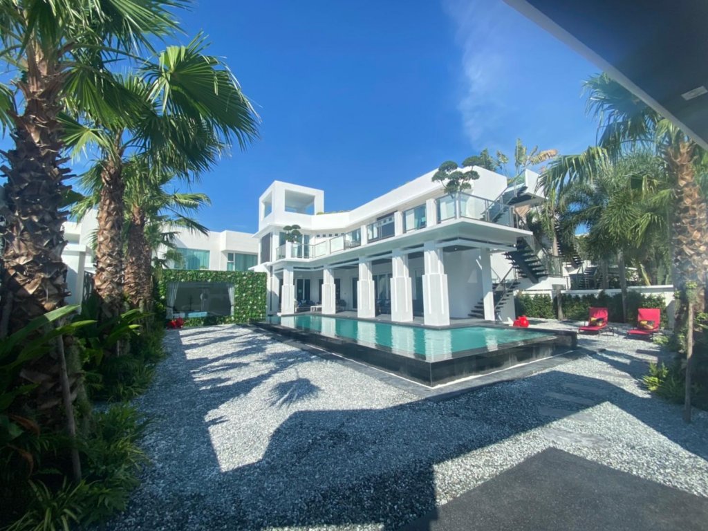 Фото Colibri Pool Villa Pattaya