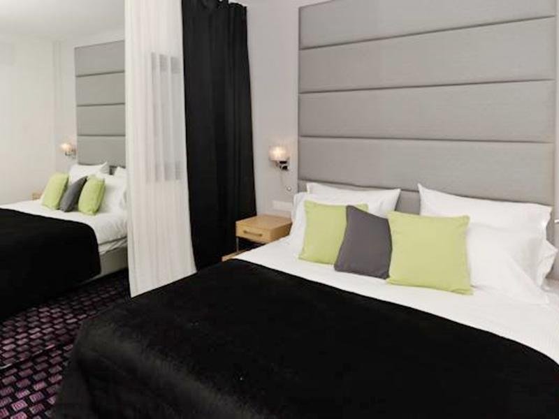 Фото Eyal Hotel by Smart Hotels