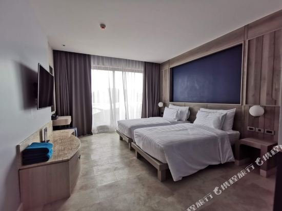 Фото Seabed Grand Hotel Phuket