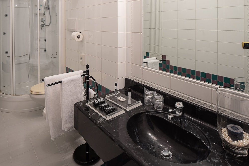 Фото Hotel De La Ville Avellino