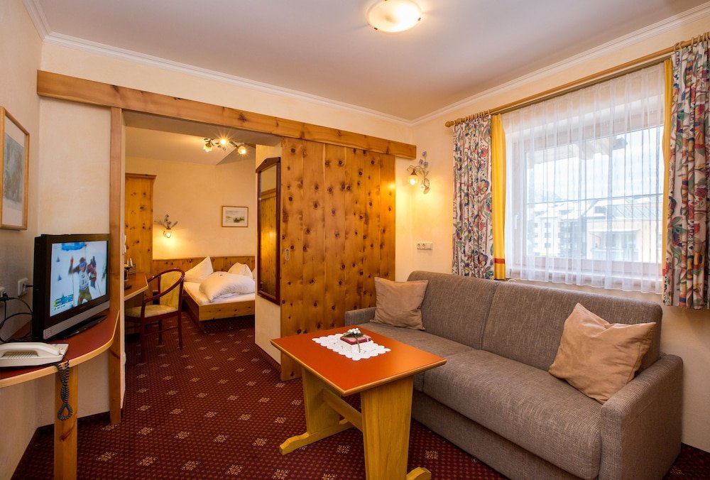 Фото Hotel Enzian