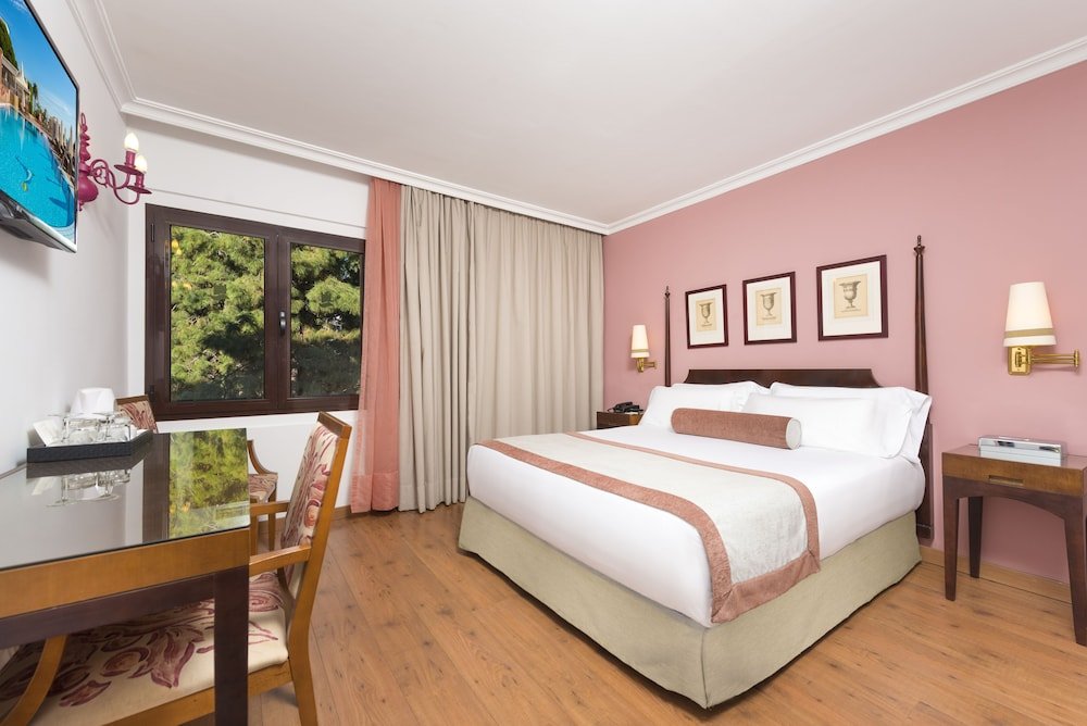 Фото El Fuerte Marbella