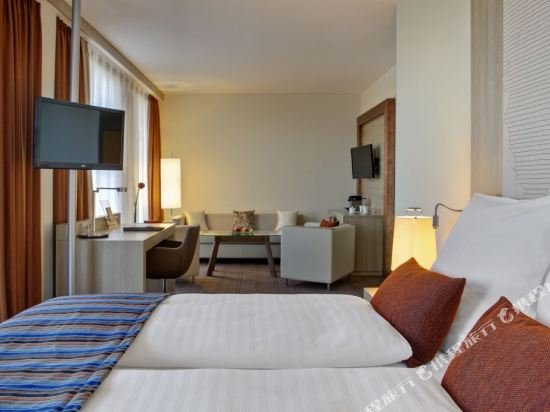 Фото Steigenberger Hotel Bremen