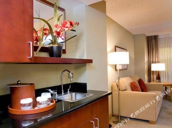 Фото Embassy Suites by Hilton Washington D. C. – Convention Center
