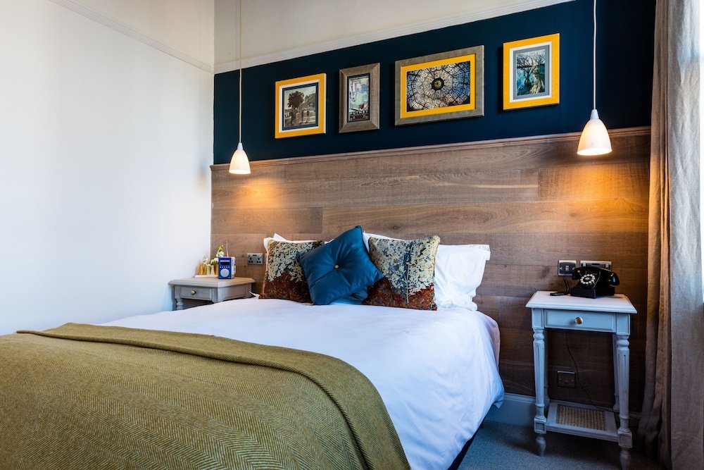 Фото Brewers Inn Hotel