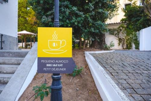 Фото 4u Lisbon Airport Suites