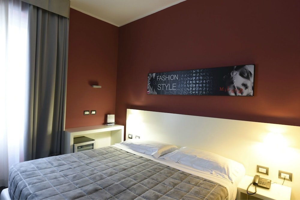 Фото Smart Hotel Milano