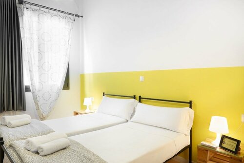 Гостиница Bed & Bike Hostel Barcelona в Барселоне