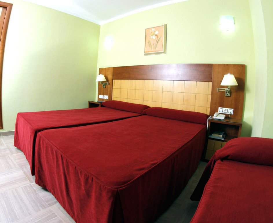 Фото Hotel Córdoba Centro