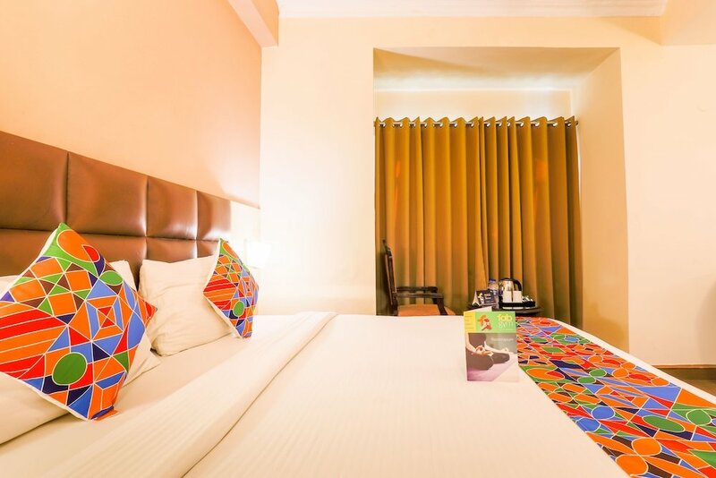 Гостиница FabHotel Majestic Jpm I в Дели