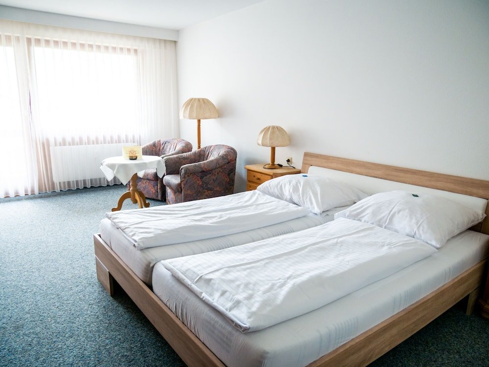 Фото Hotel Quellenhof Bad Urach