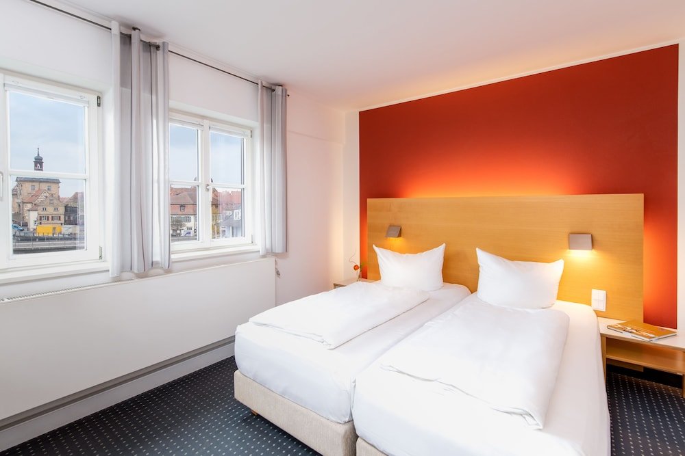 Фото Hotel Nepomuk