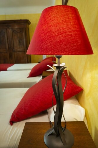 Внешний вид отеля Hôtel Du Forum в Арле, фото 4