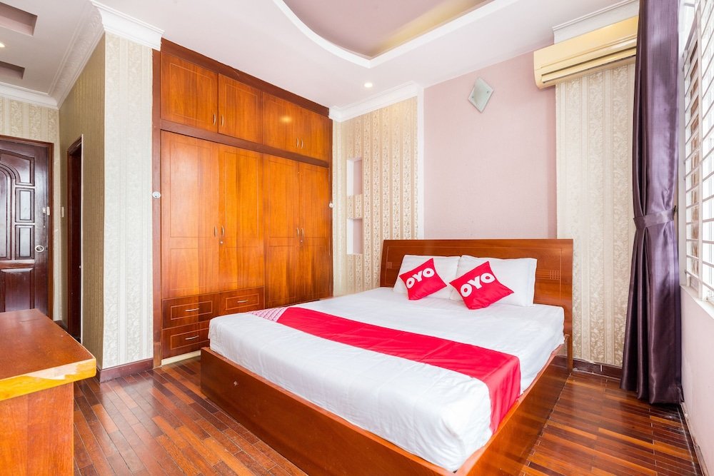 Фото Oyo 560 Le Ngan Phung Hotel
