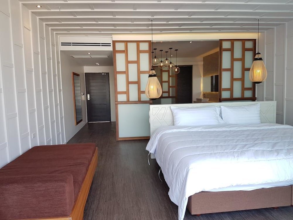 Фото The Whe-la Wha-le Hotel