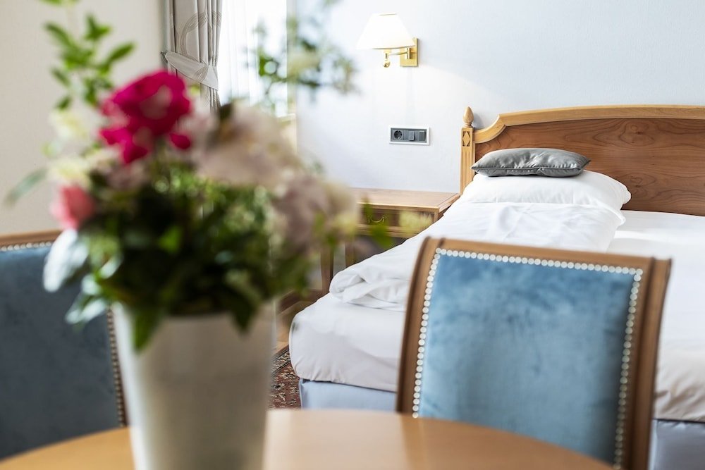 Фото Goldener Adler