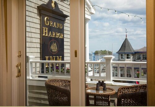 Гостиница Grand Harbor Inn
