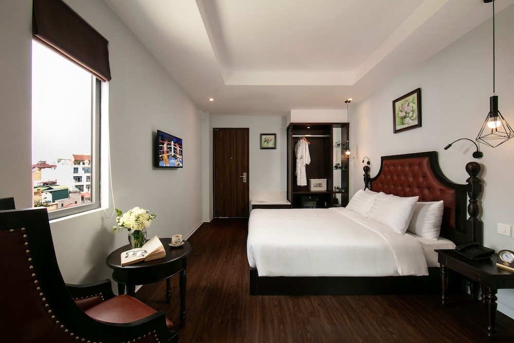 Фото Shining Boutique Hotel and SPA