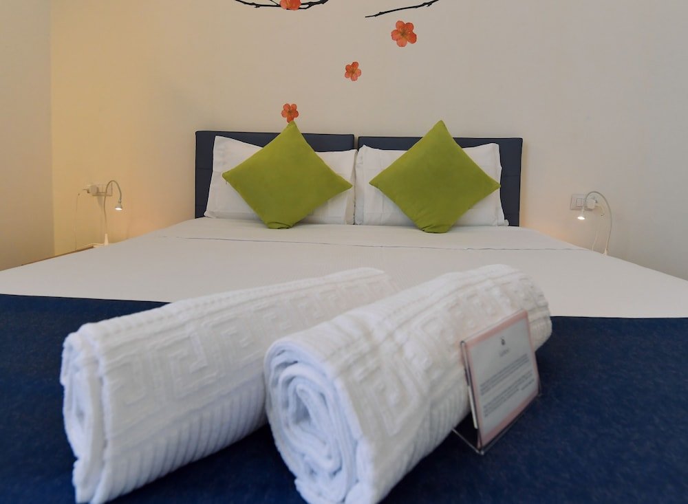 Фото Suites Farnese Design Hotel