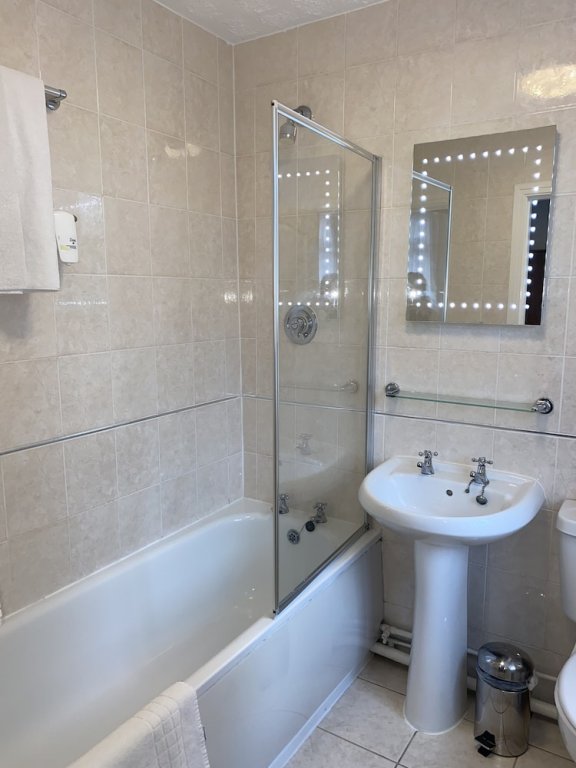 Фото 97528366429