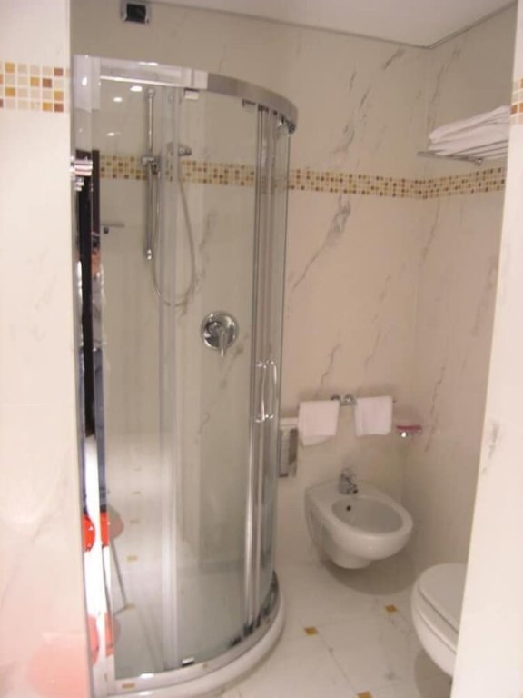 Фото Dado Hotel International