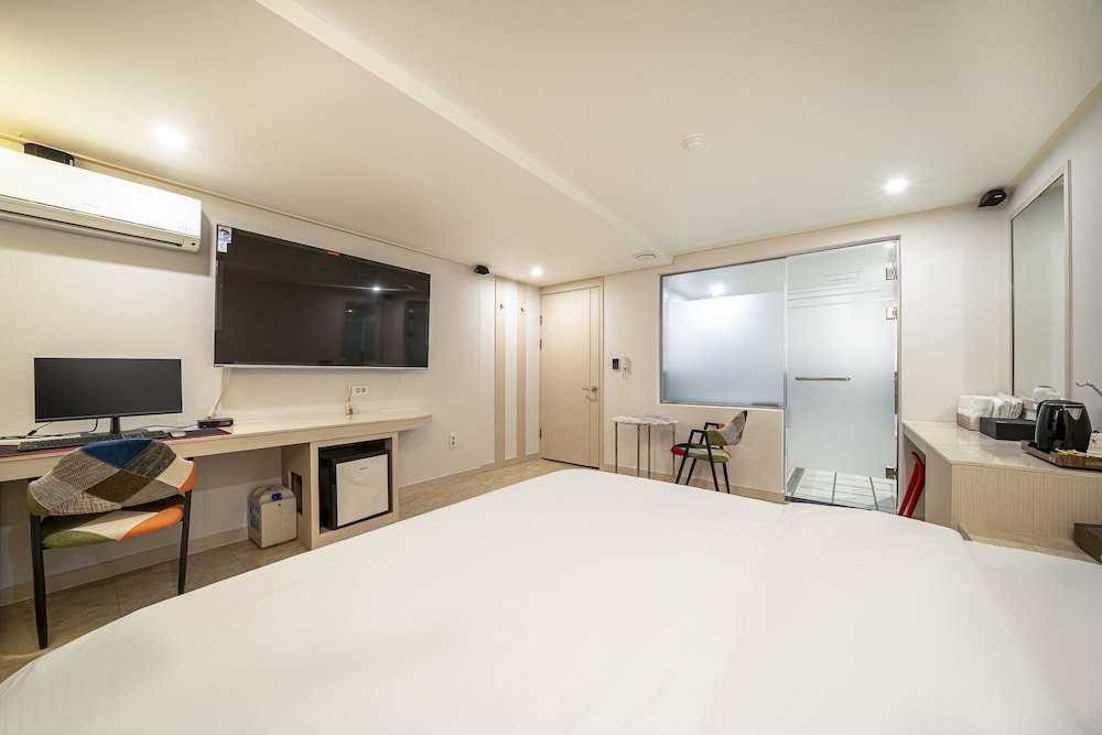 Фото 2 Heaven Hotel Dongnaegu