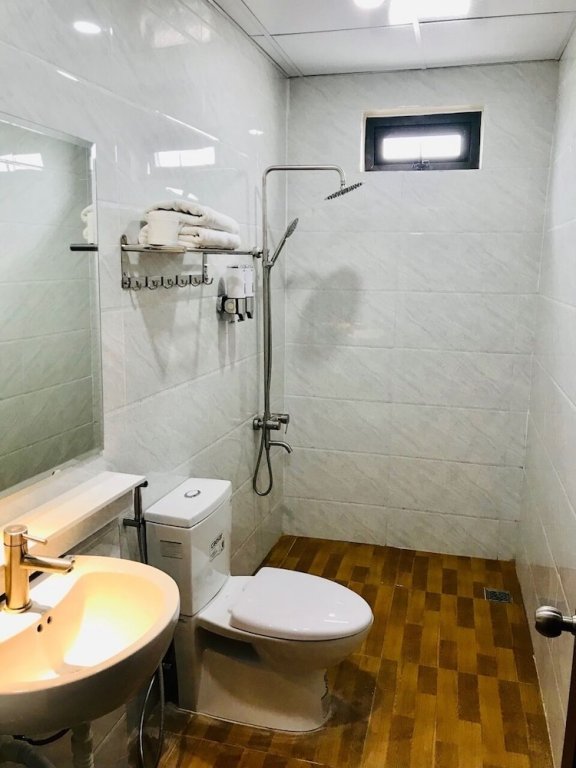 Фото Quan Quan Hotel