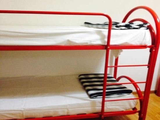 Фото Two Ducks Hostel