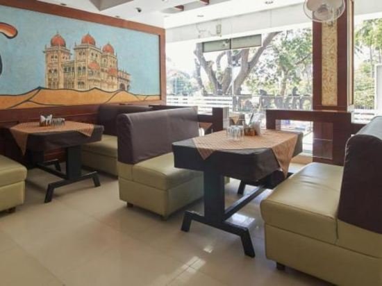 Фото Sunflower Hotel