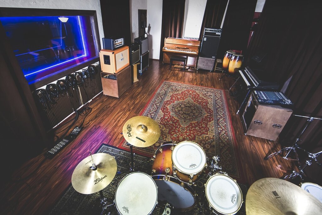 Санкт петербург студия