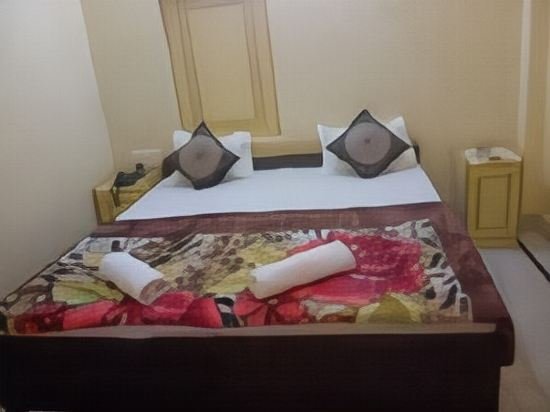 Фото Hotel Himmat Niwas