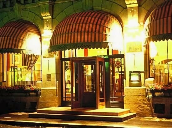 Гостиница Aletti Palace Hotel в Виши