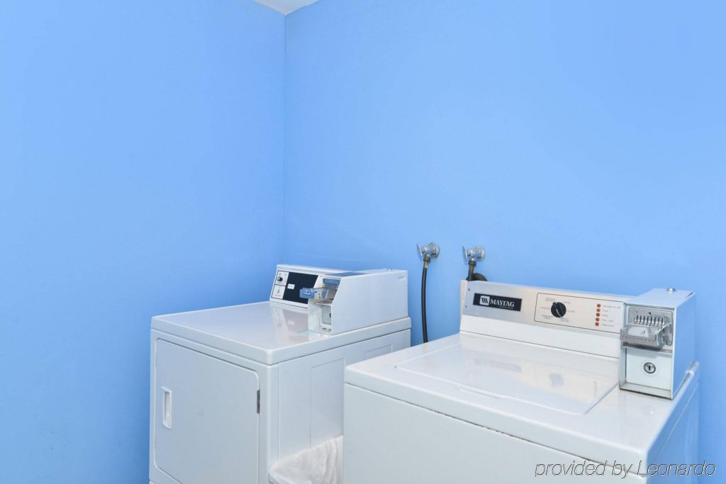 Фото Quality Inn & Suites