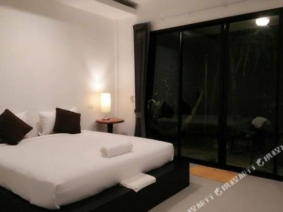 Фото Natai House