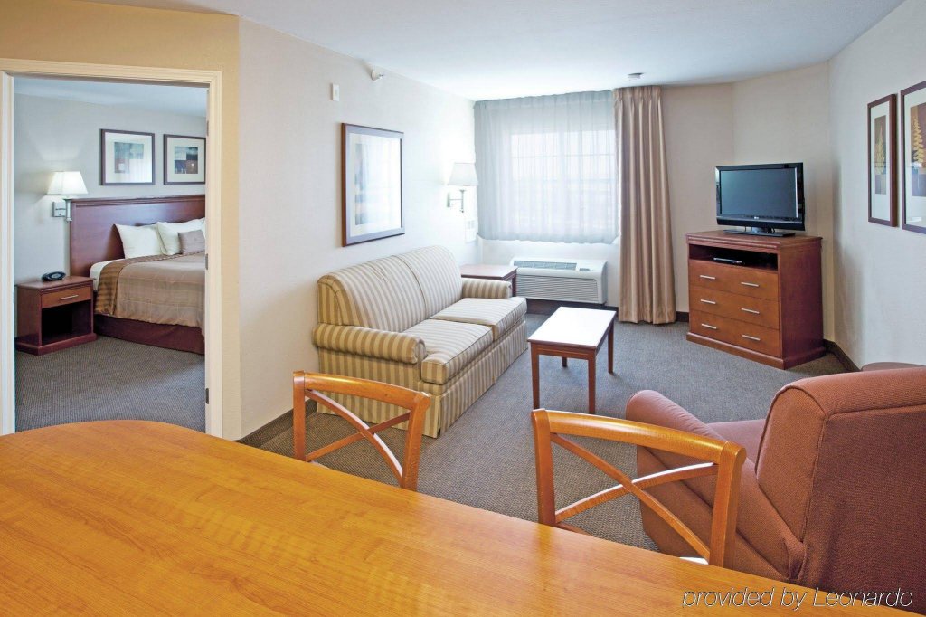 Фото Candlewood Suites Indianapolis Northwest, an Ihg Hotel