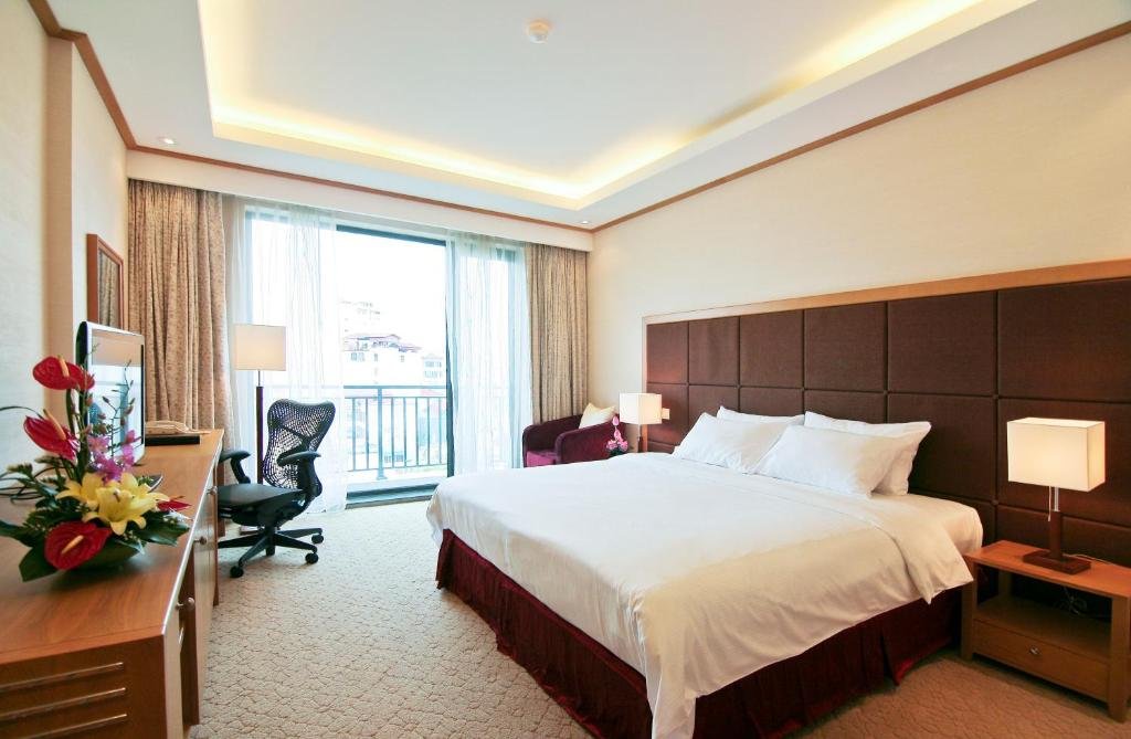 Фото Hilton Garden Inn Hanoi