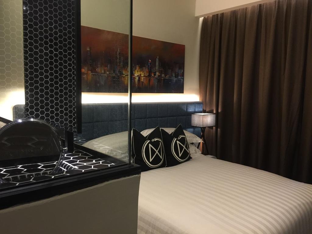 Фото M Roof Hotel & Residences