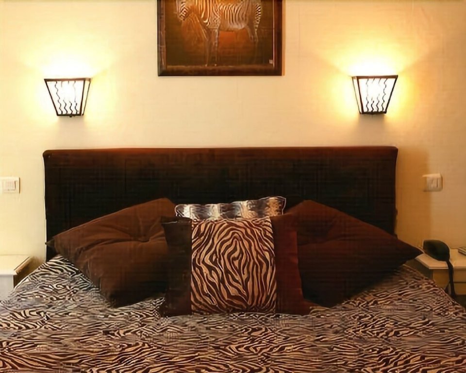 Фото Hôtel Saint Jean