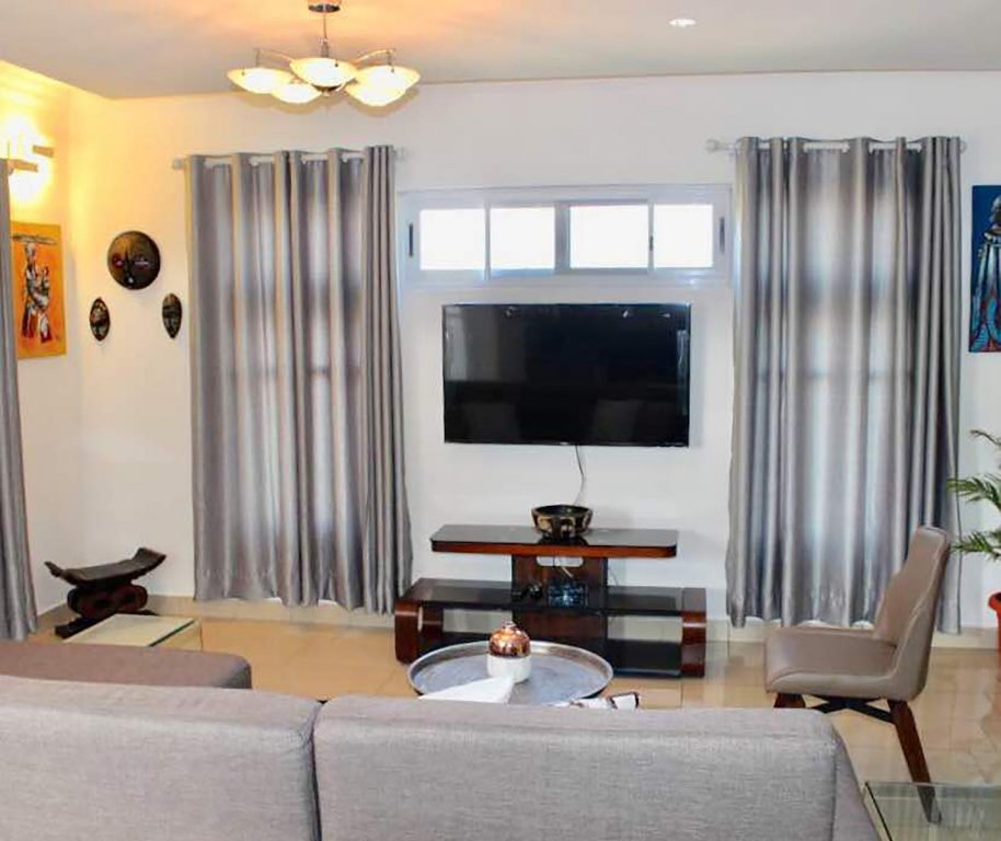 Фото The Avery Apartments