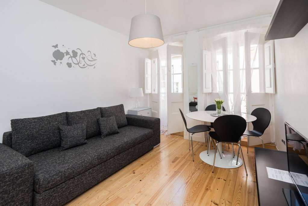 Фото Shortstayflat Bairro Alto Apartments